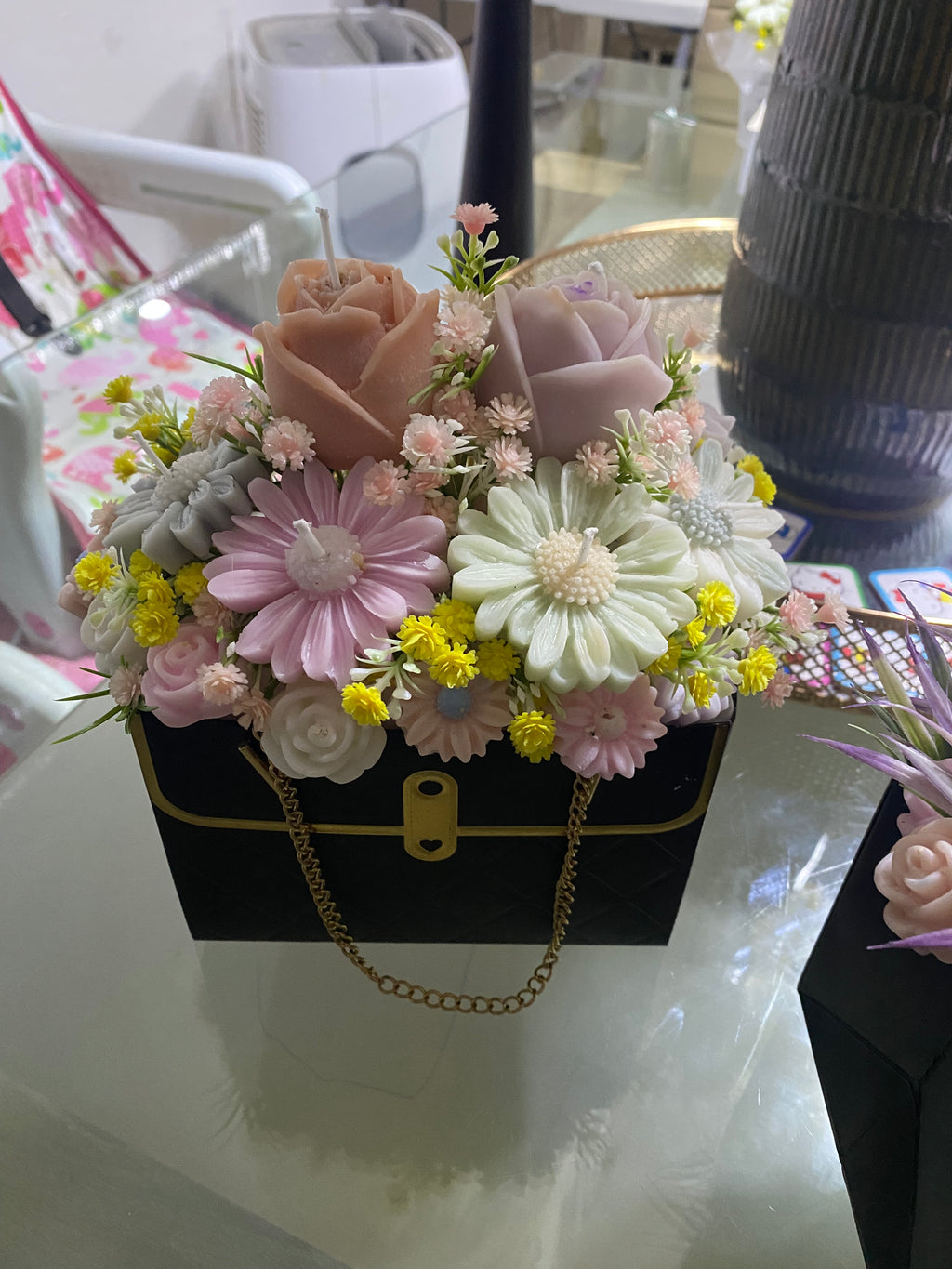 Ramo flores velas aromáticas