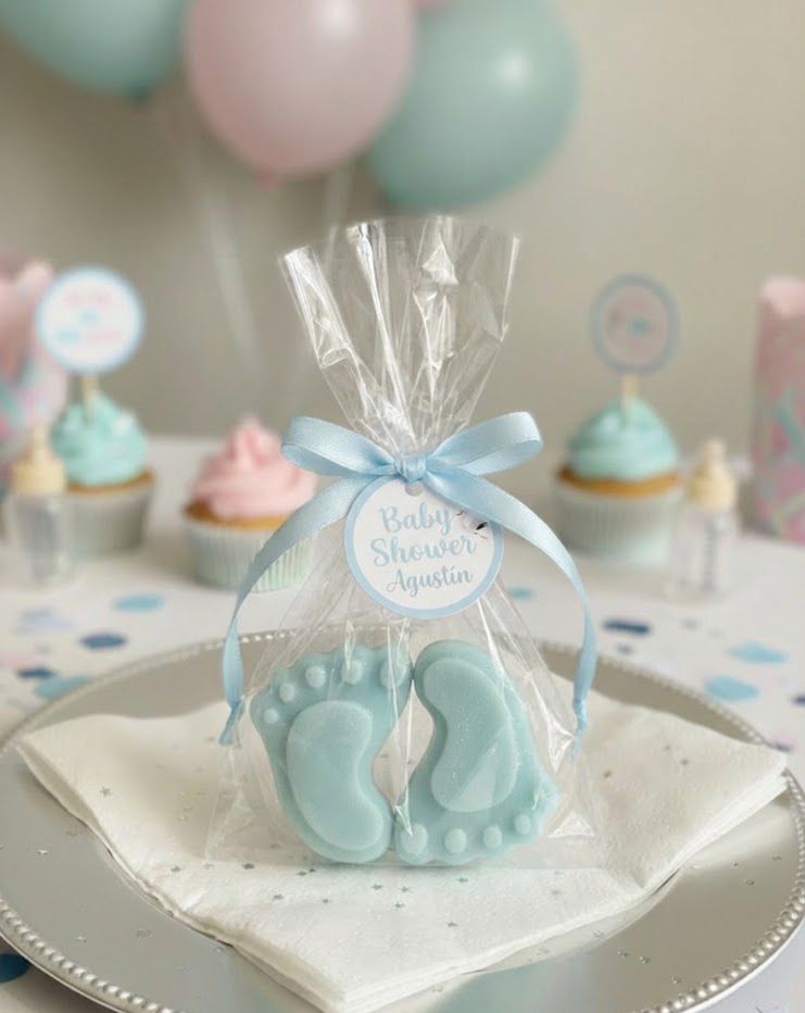 VELA DE PIECITOS PERSONALIZADA